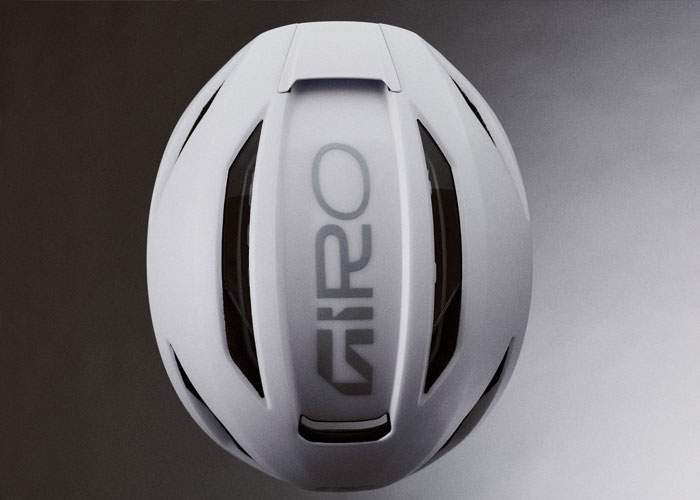 Giro Eclipse Pro 15 Wind Tunnel vents with redesigned internal channeling architecture