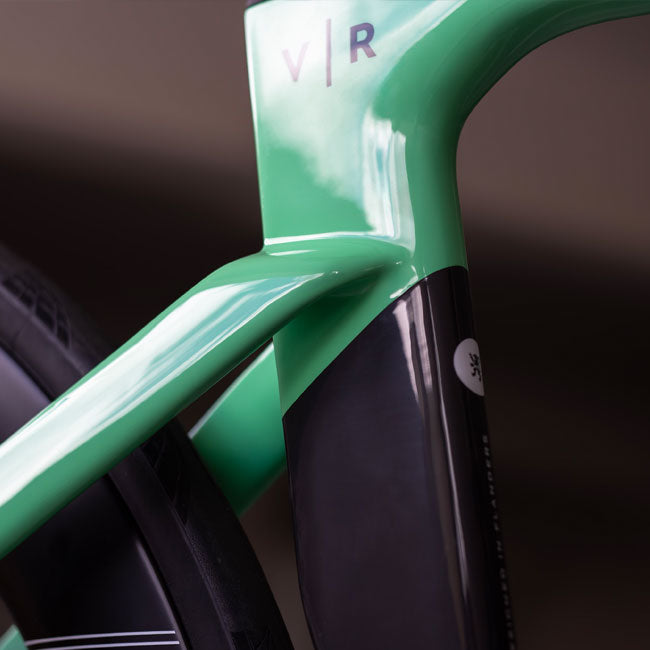 Van Rysel RCR-F Pro - A Carbon Masterpiece